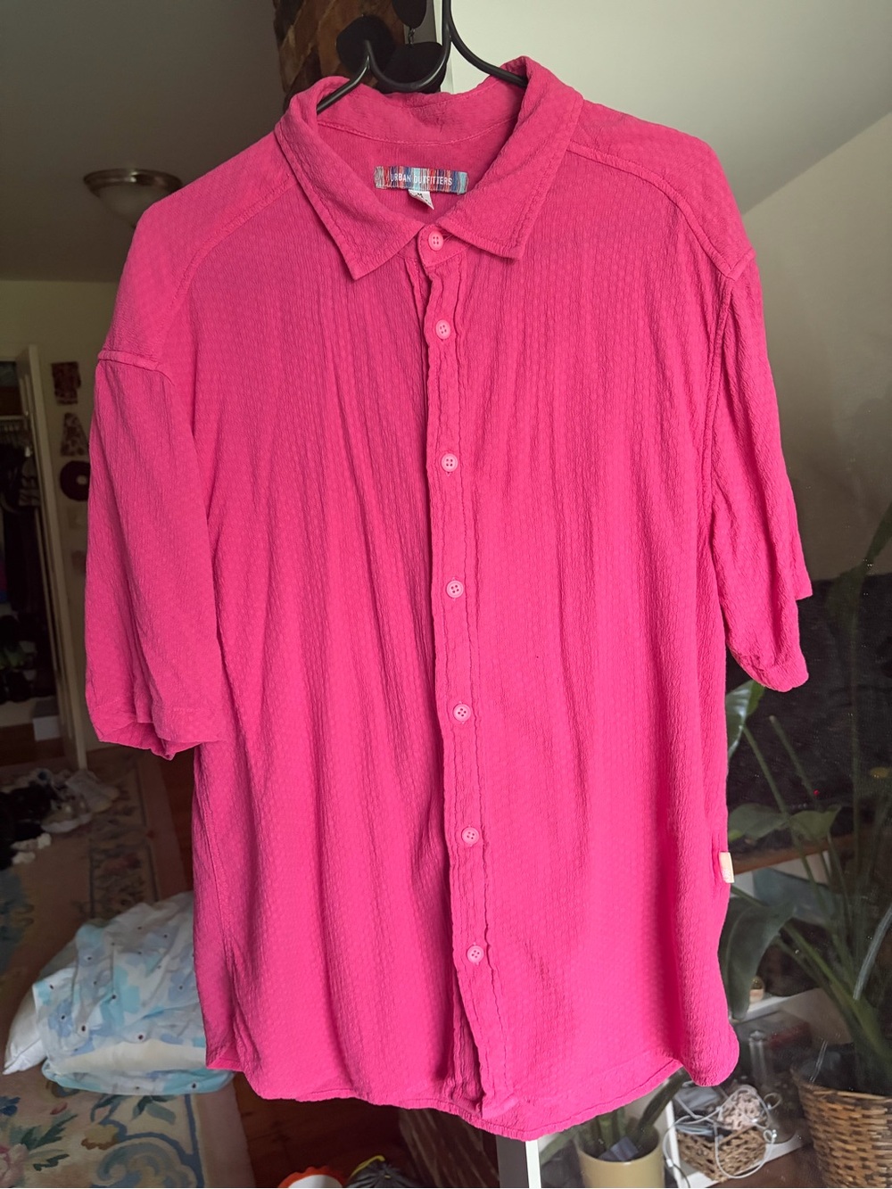 Urban Outfitters Men's Short-Sleeve Button-Up Shirt - Hot Pink